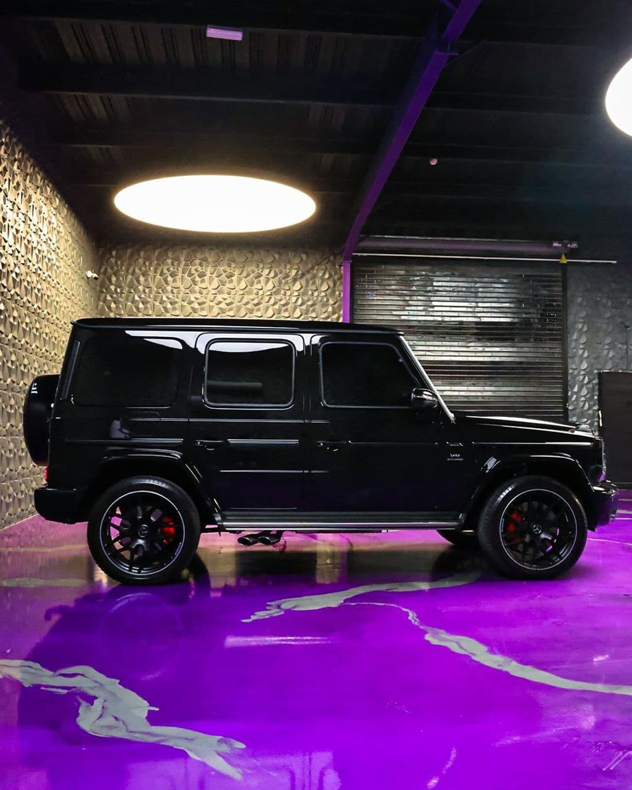 2025 Mercedes Benz G63 AMG STANDARD thumbnail 3