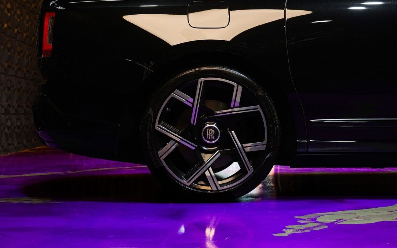 2023 Rolls Royce Cullinan BLACK BADGE thumbnail 6