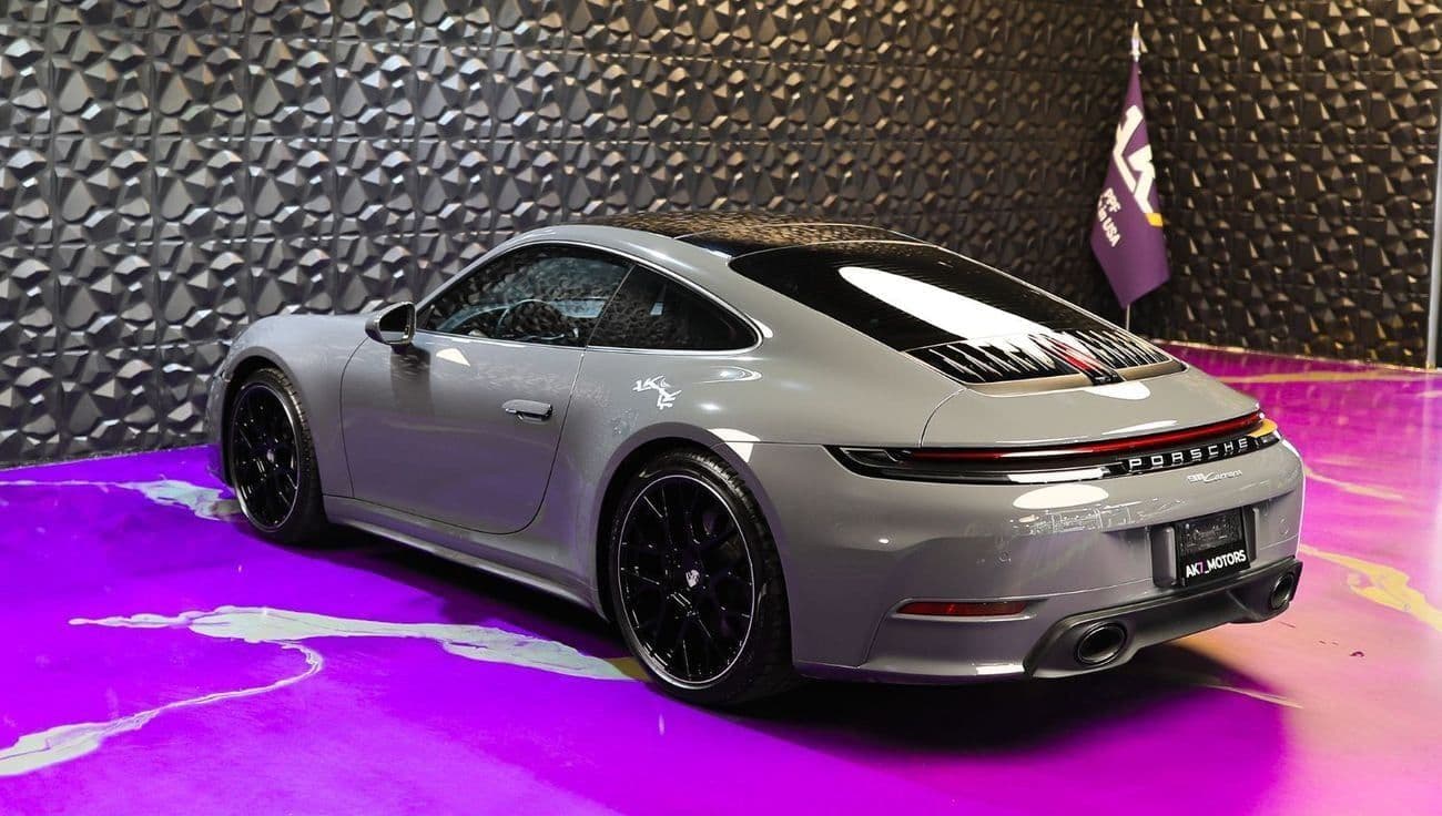 2025 Porsche 911 CARRERA GTS thumbnail 5