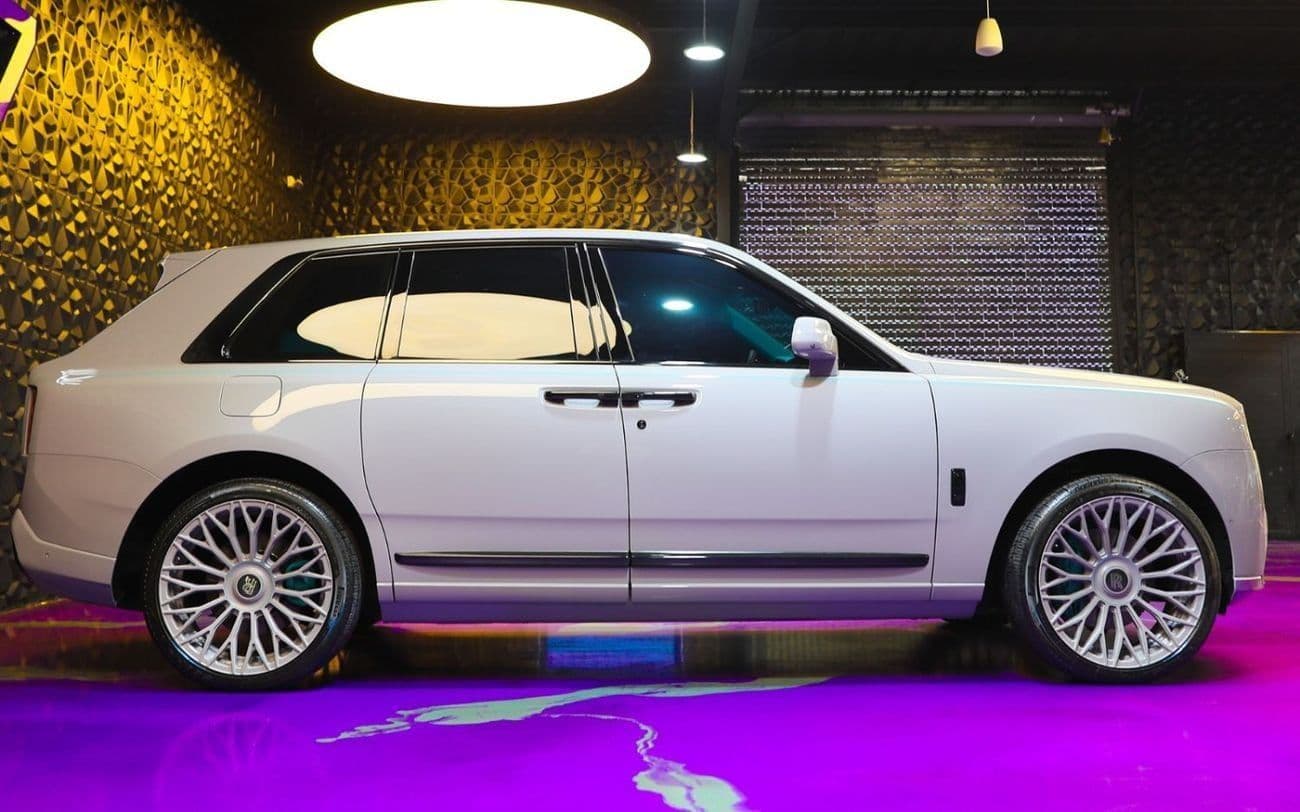 2019 Rolls Royce Cullinan thumbnail 8