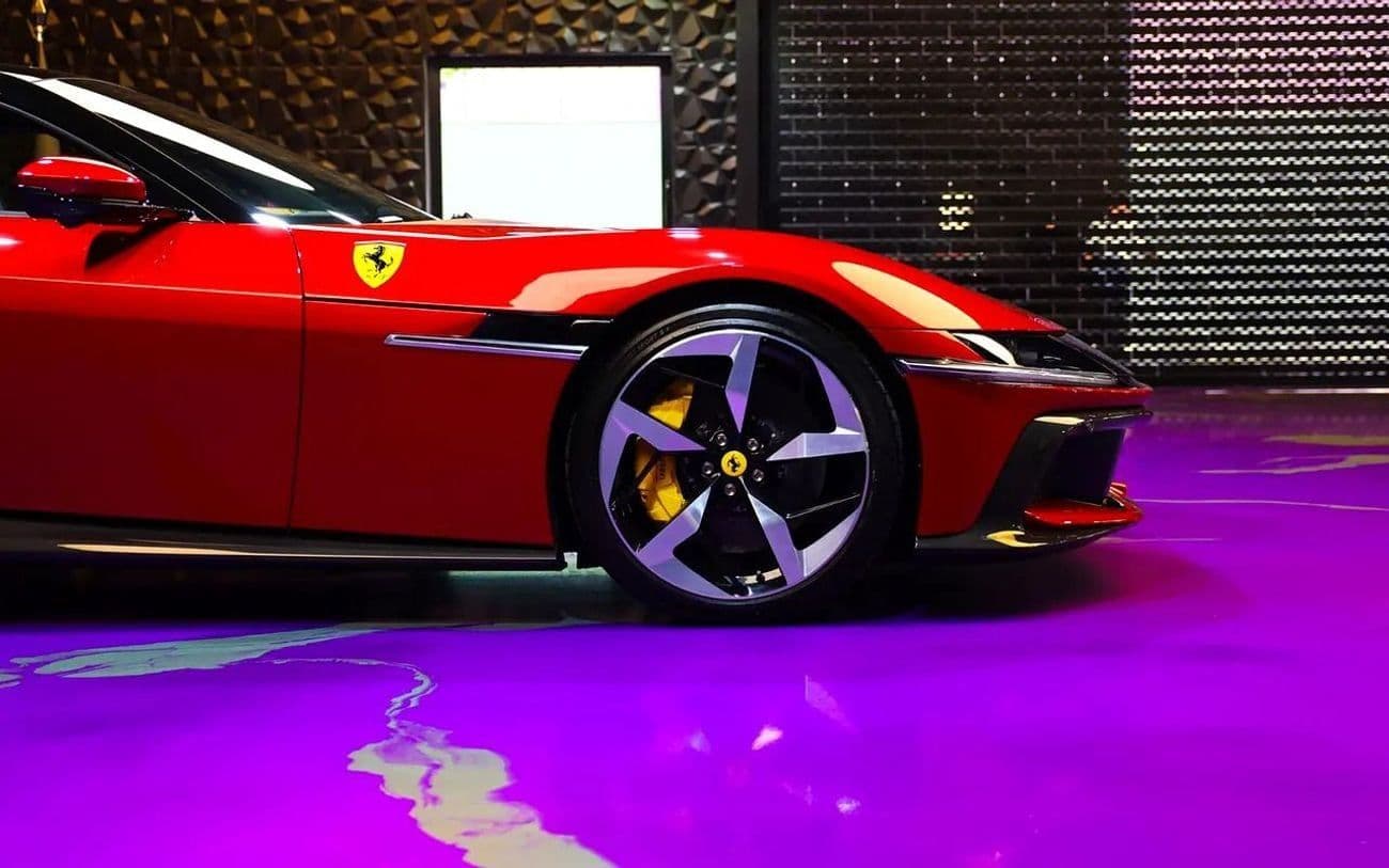 2025 Ferrari 12Cilindri STANDARD thumbnail 8
