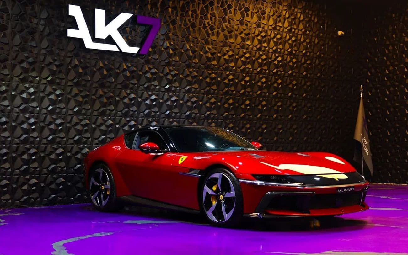 2025 Ferrari 12Cilindri STANDARD