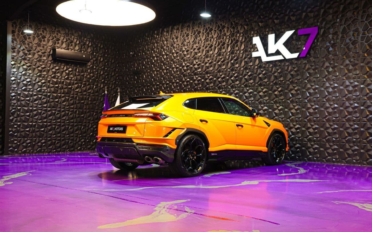 2024 Lamborghini Urus PERFORMANTE thumbnail 7