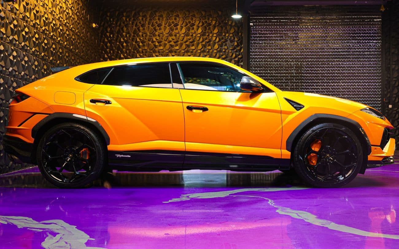 2024 Lamborghini Urus PERFORMANTE thumbnail 4
