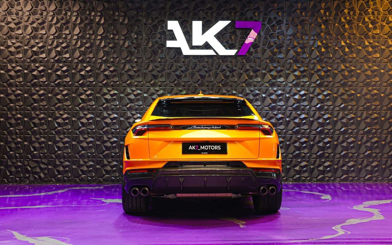 2024 Lamborghini Urus PERFORMANTE thumbnail 6