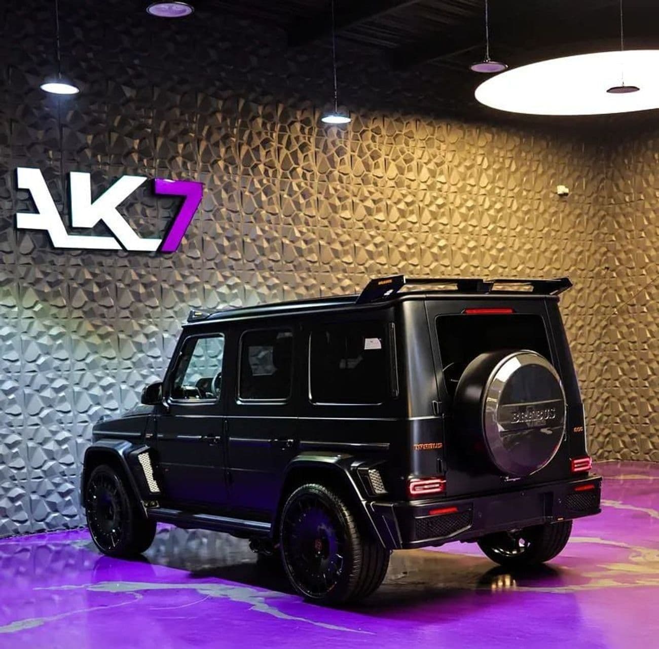 2025 Mercedes Benz Brabus G800 thumbnail 2