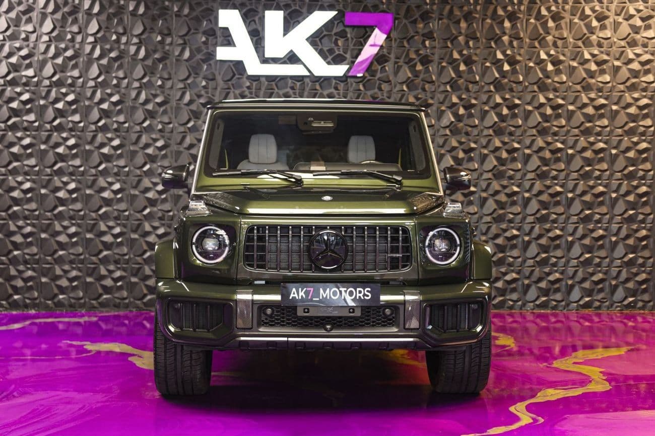 2025 Mercedes Benz G63 AMG STANDARD thumbnail 2