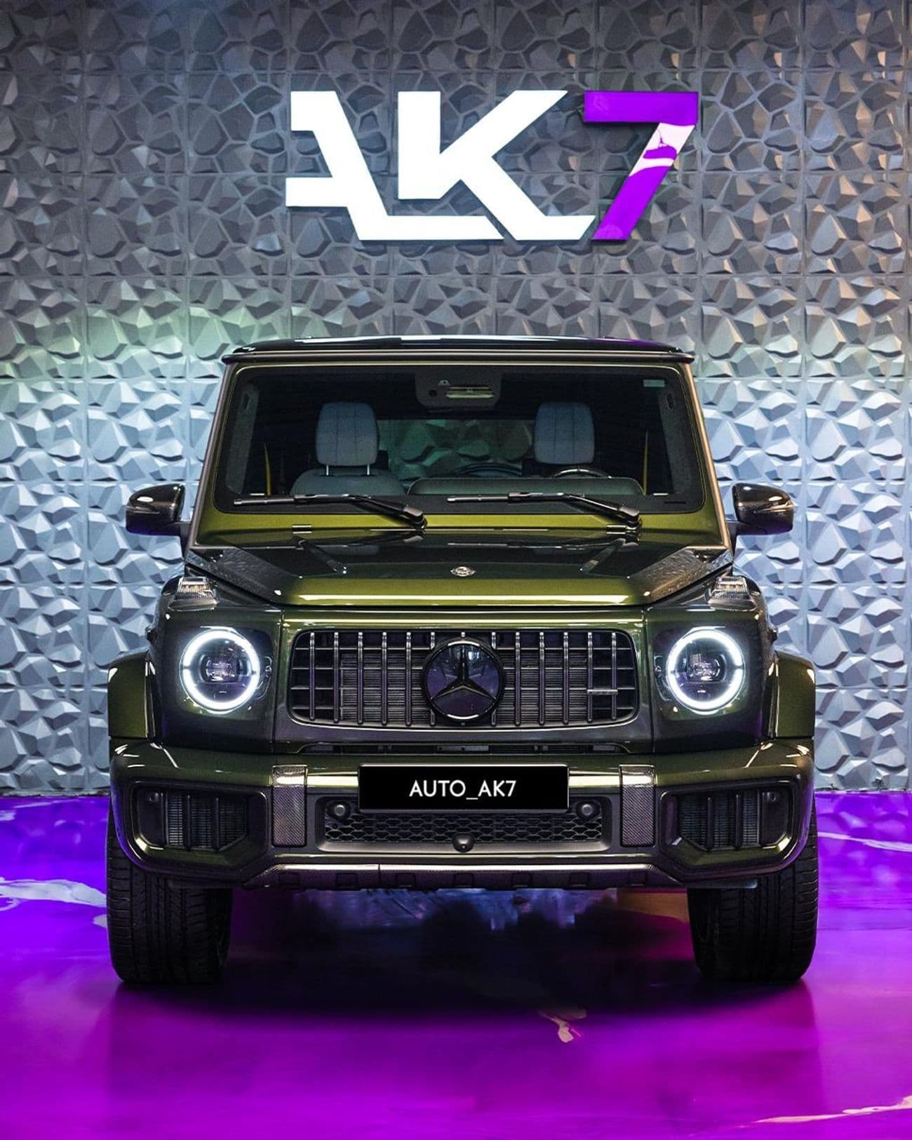 2026 Mercedes Benz G63 AMG STANDARD thumbnail 2