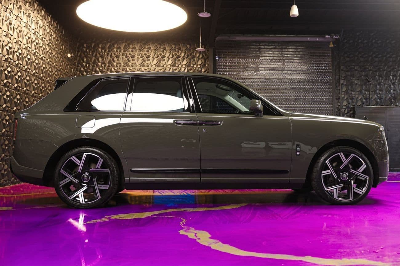 2024 Rolls Royce Cullinan BLACK BADGE thumbnail 4