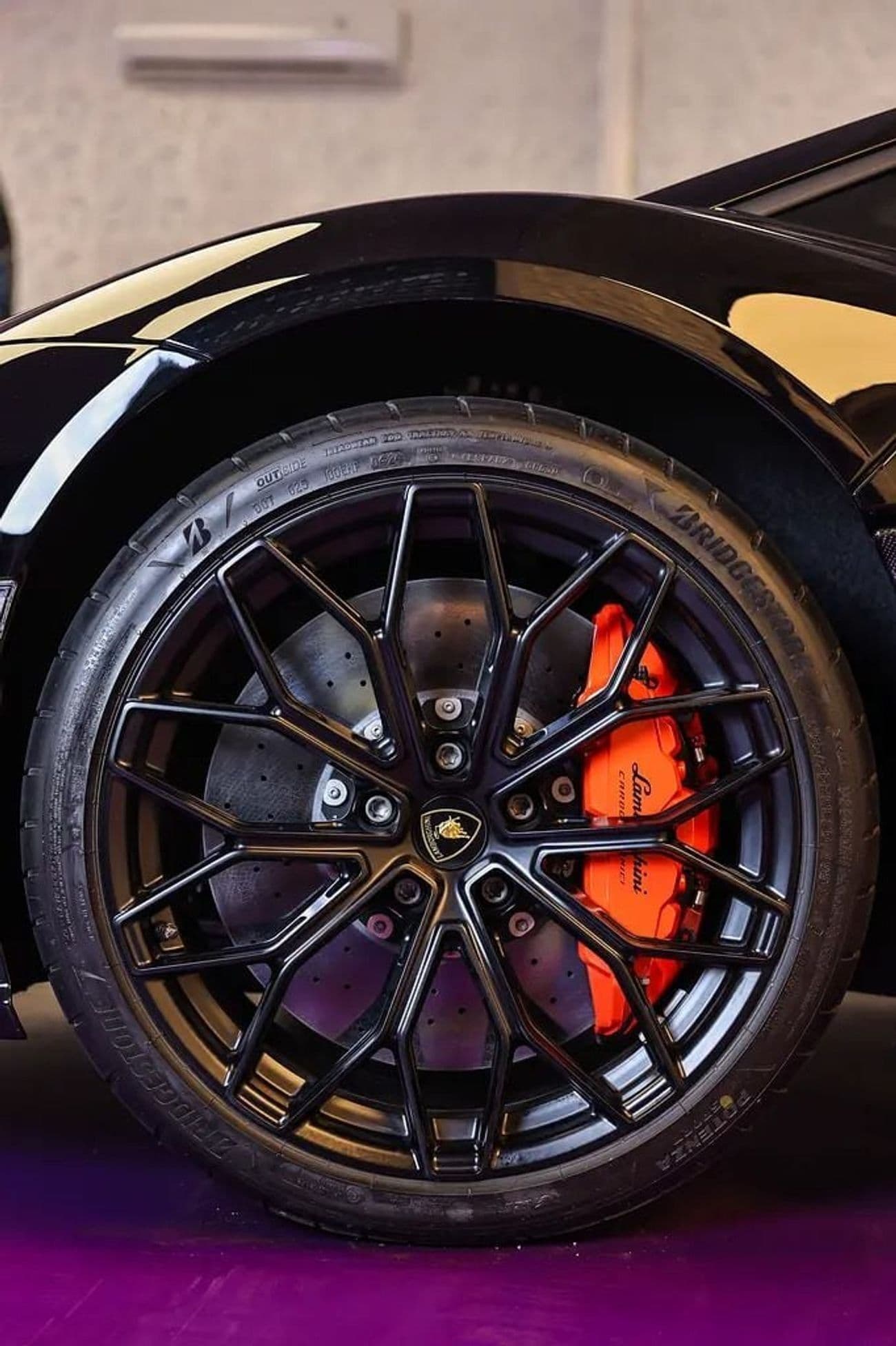 2024 Lamborghini Revuelto SPORTIVA thumbnail 6