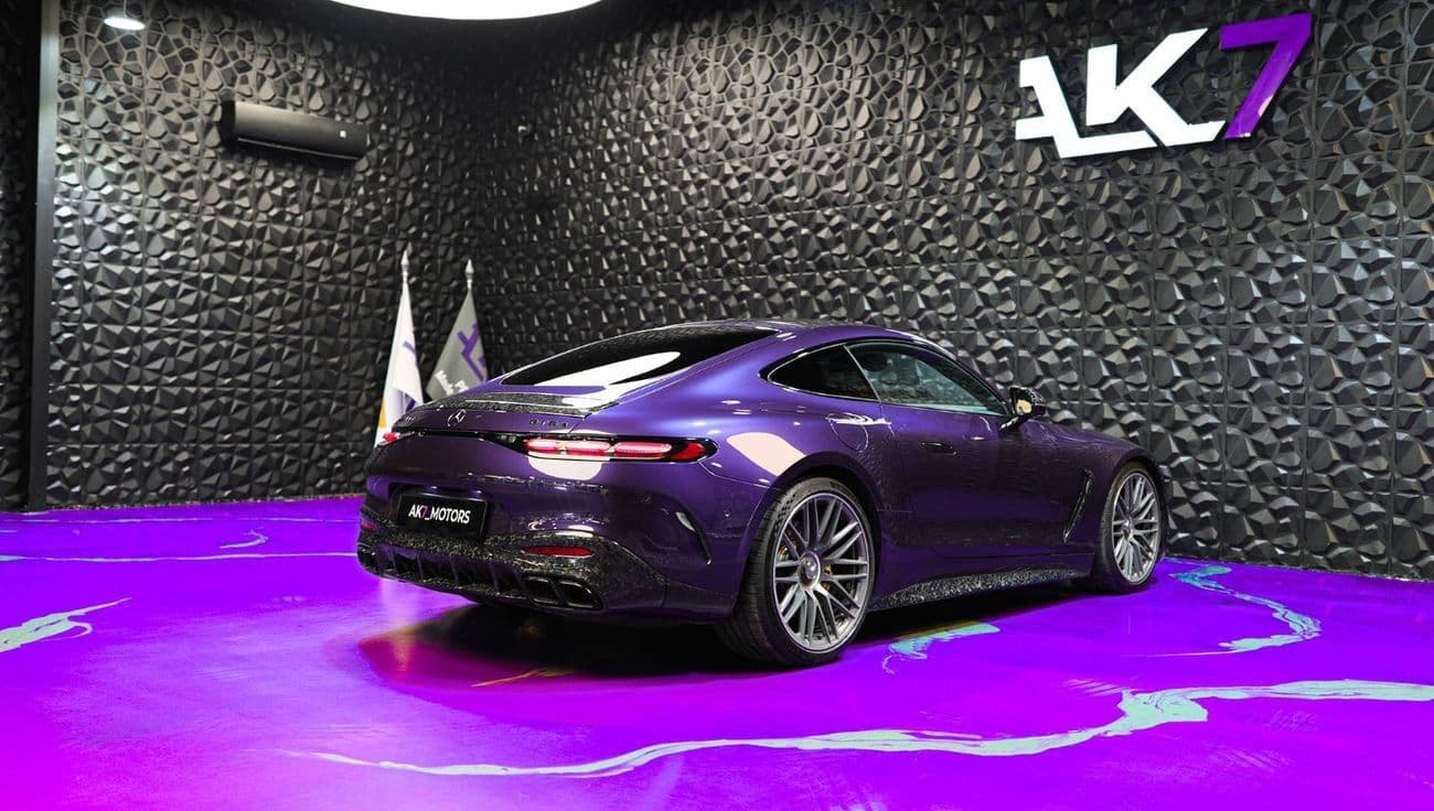 2025 Mercedes Benz AMG GT 63 thumbnail 6