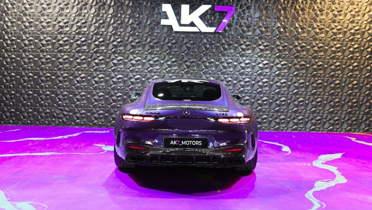 2025 Mercedes Benz AMG GT 63 thumbnail 5