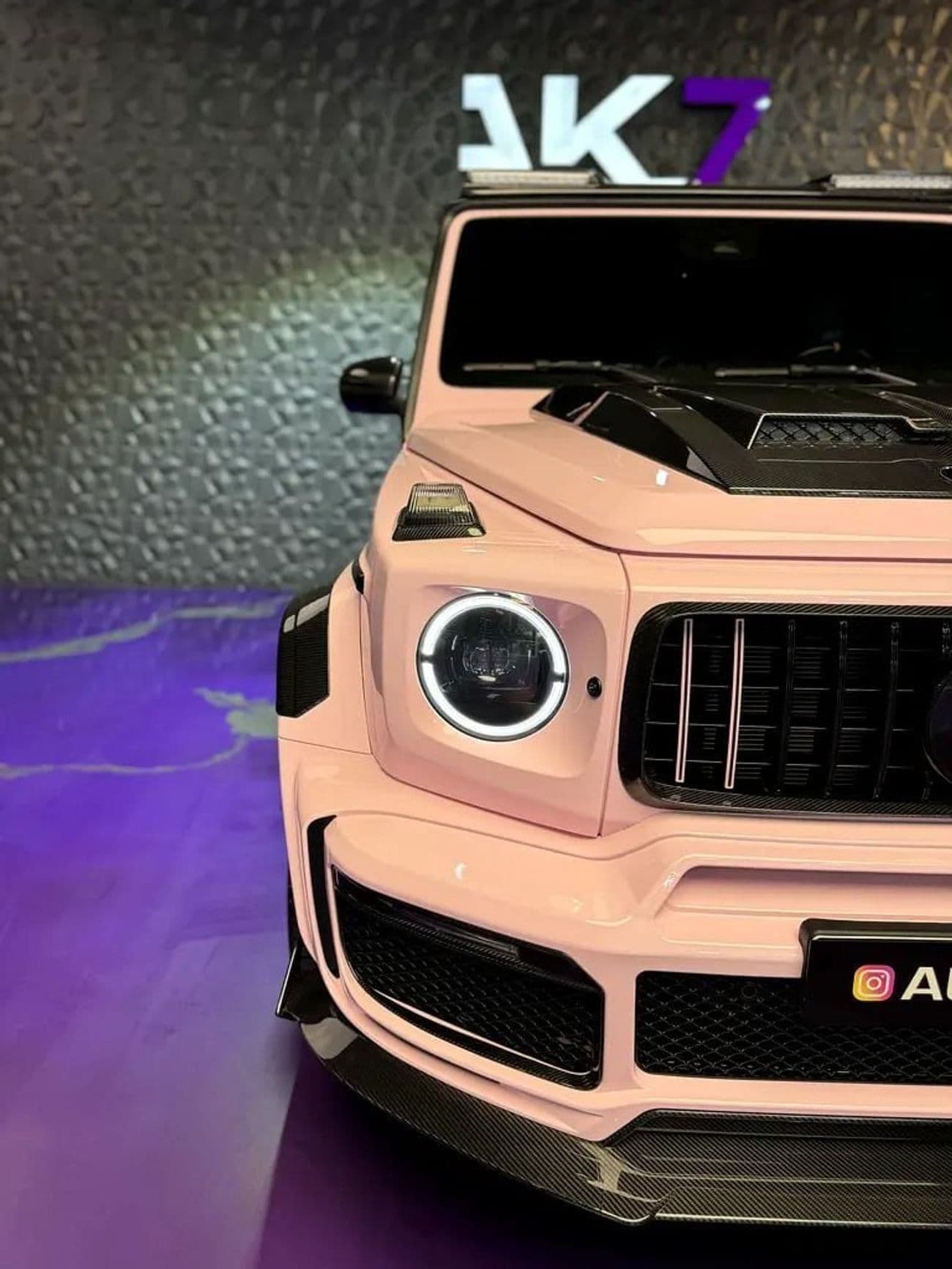 2024 Mercedes Benz Brabus thumbnail 2