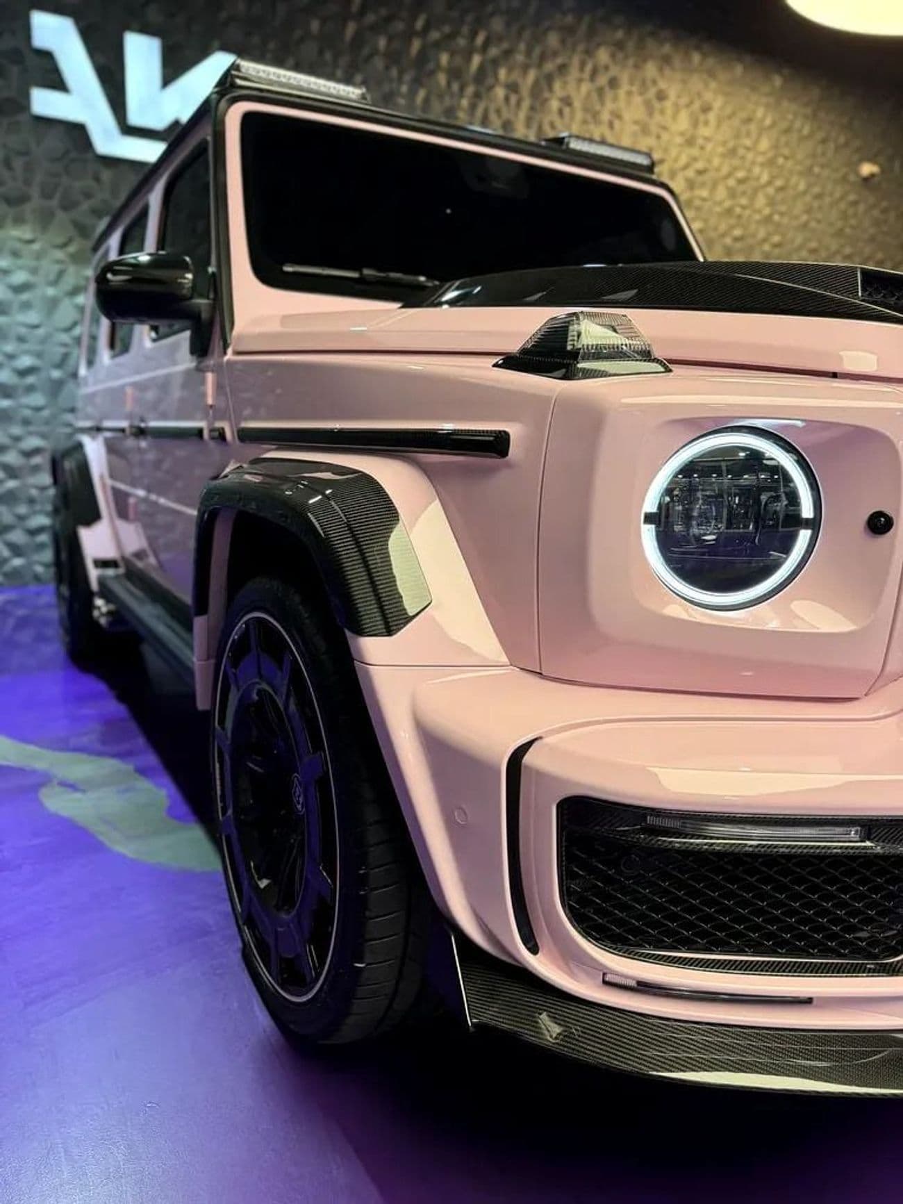 2024 Mercedes Benz Brabus thumbnail 3