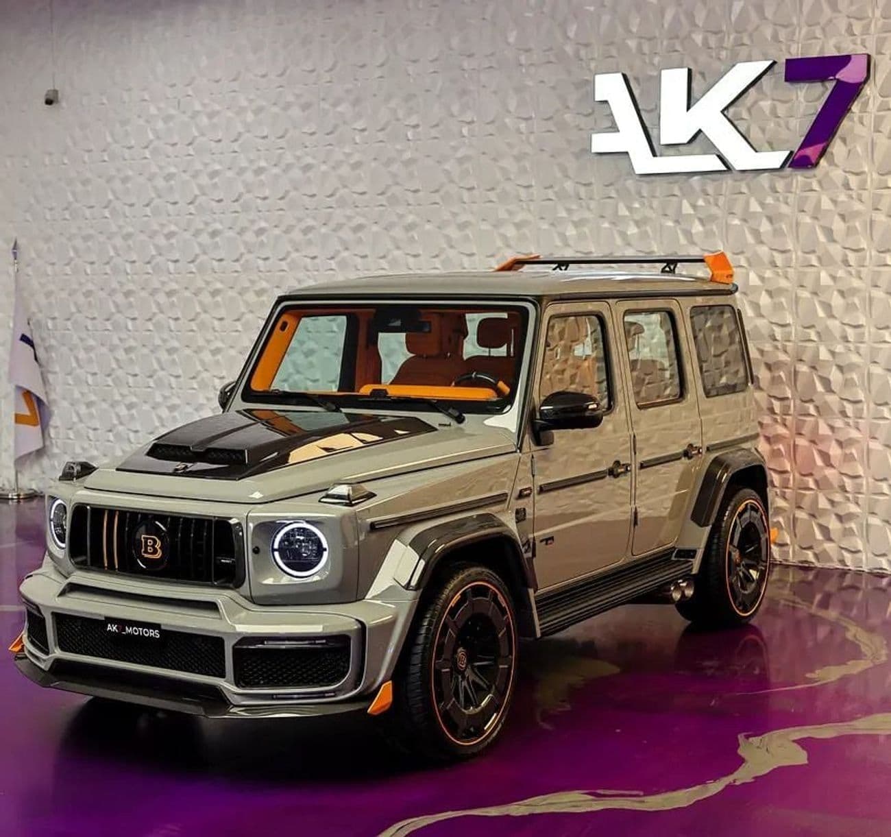 2024 Mercedes Benz Brabus thumbnail 3