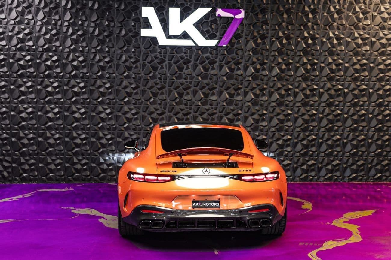2025 Mercedes Benz AMG GT 63 thumbnail 5