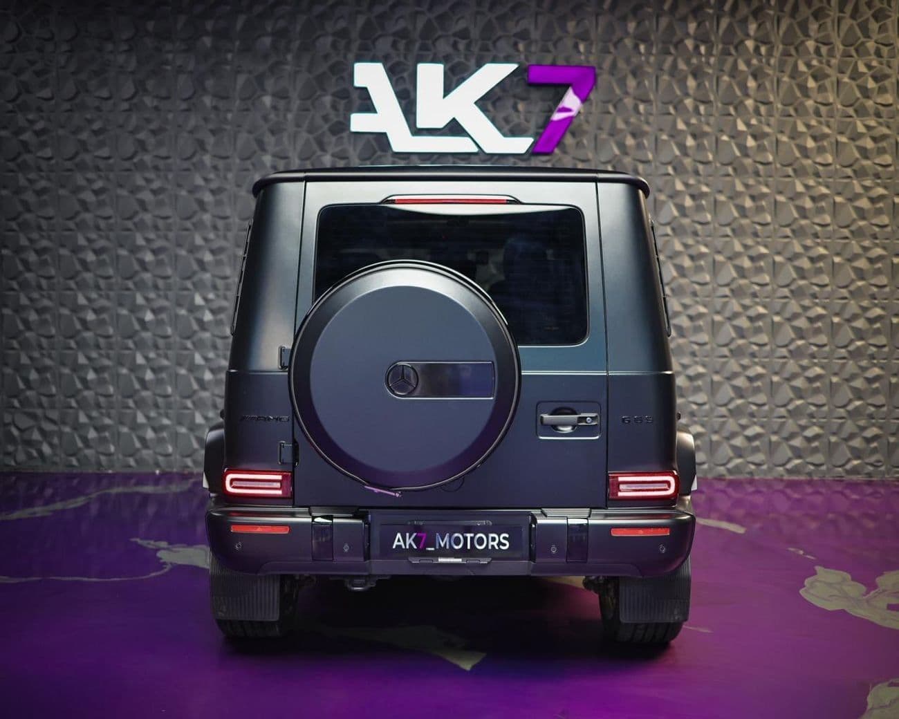 2024 Mercedes Benz G63 AMG STANDARD thumbnail 3