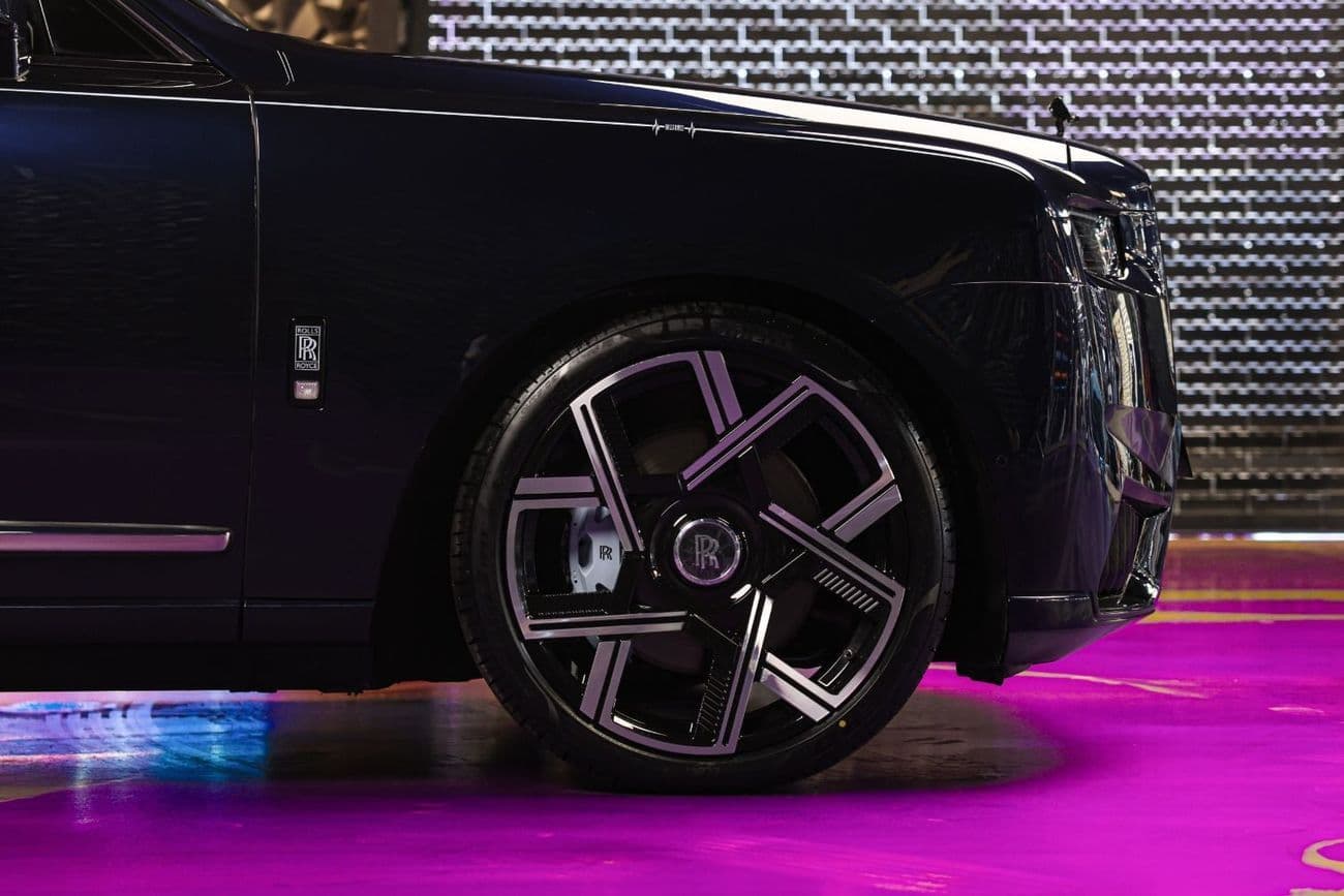 2019 Rolls Royce Cullinan BLACK BADGE thumbnail 6