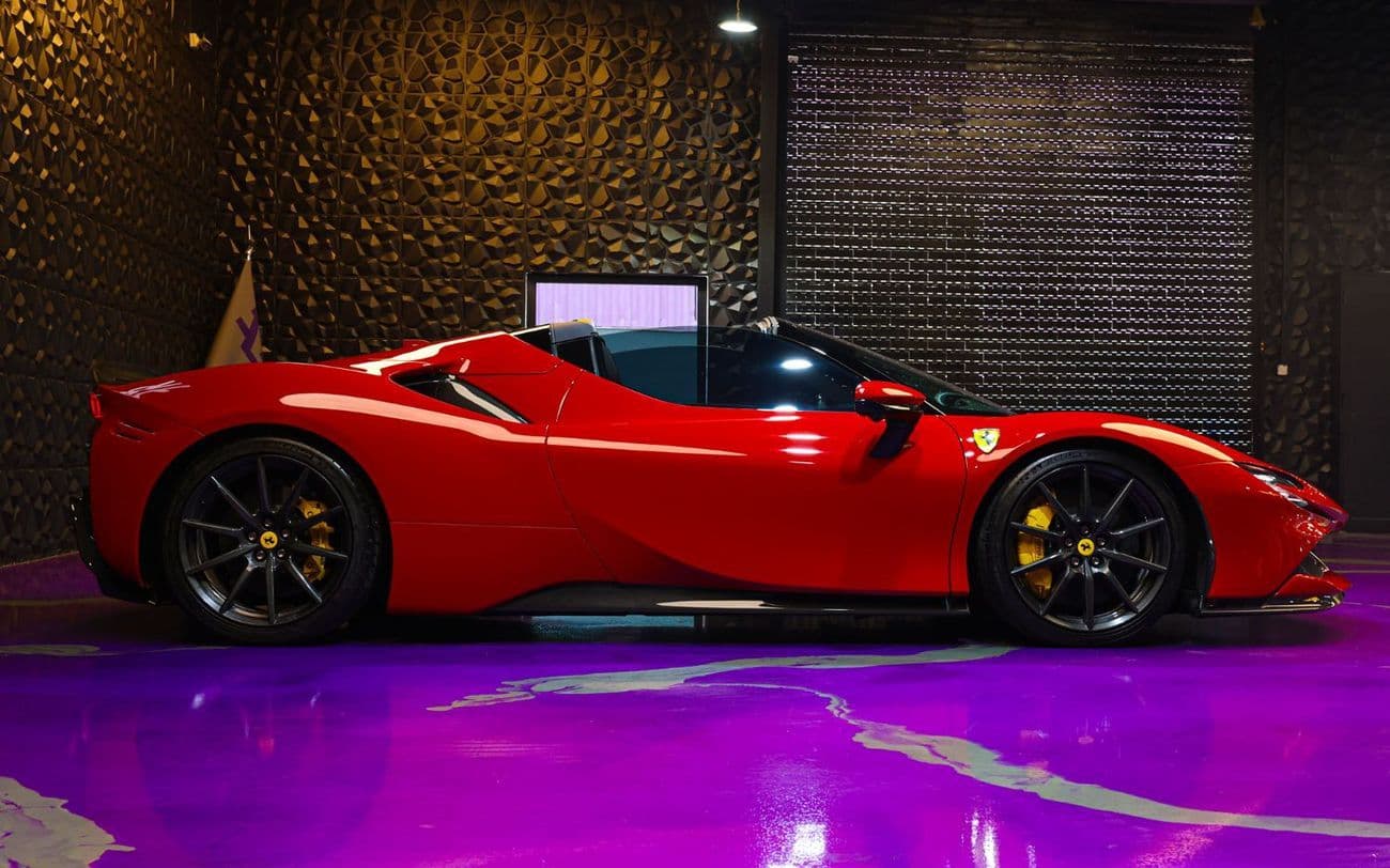 2024 Ferrari SF90 SPIDER thumbnail 4