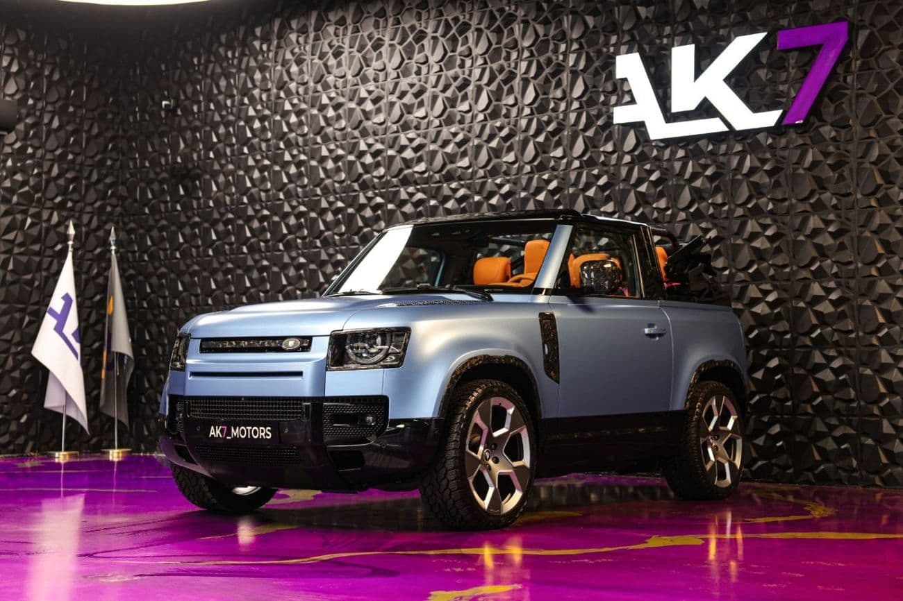 2022 Land Rover Defender thumbnail 3