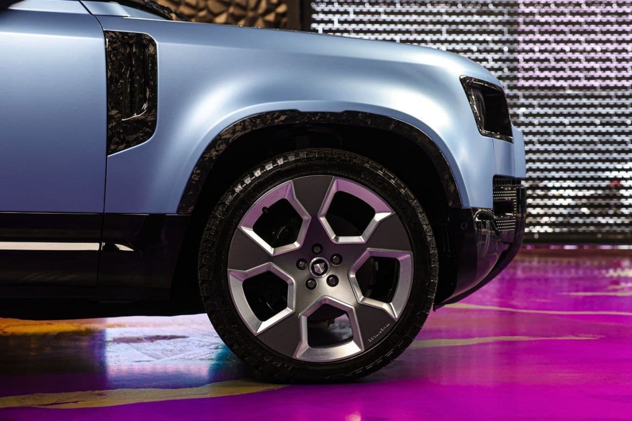 2022 Land Rover Defender thumbnail 6