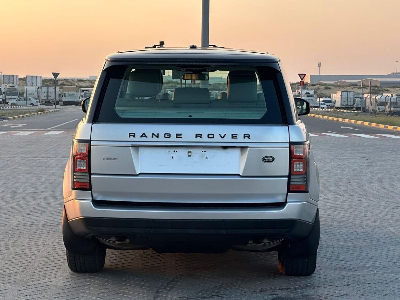 2014 Land Rover Range Rover VOGUE SE thumbnail 6