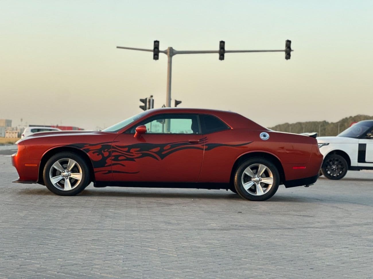 2020 Dodge Challenger SXT thumbnail 7