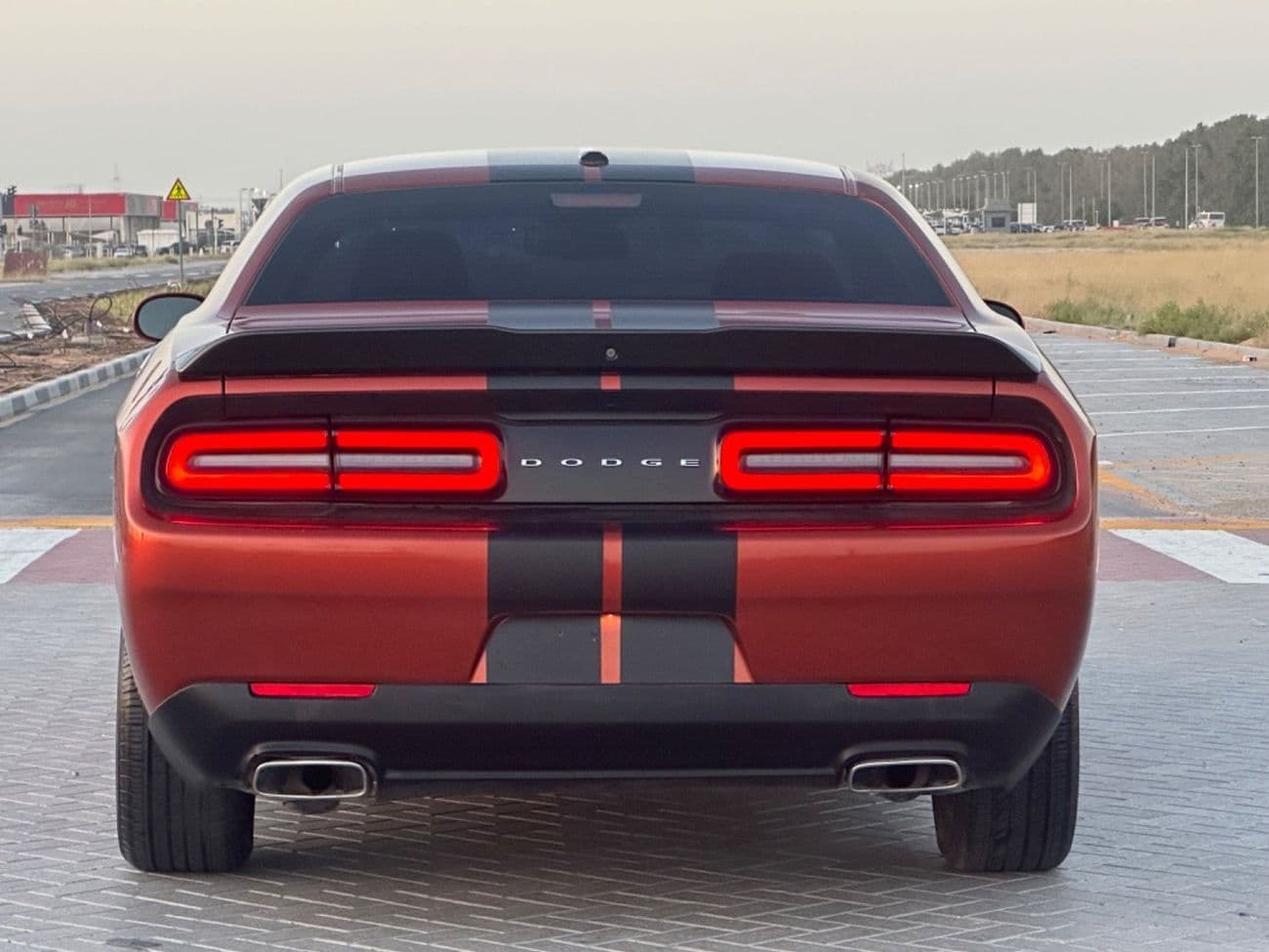 2020 Dodge Challenger SXT thumbnail 6