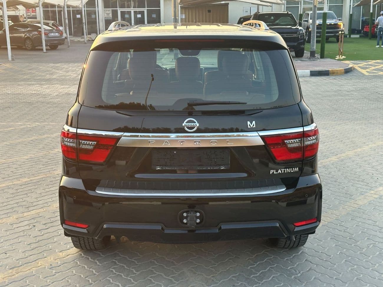 2021 Nissan Patrol SE PLATINUM CITY thumbnail 7