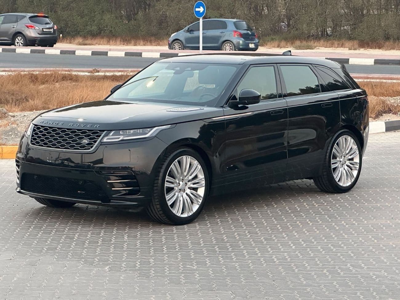 2022 Land Rover Range Rover Velar R DYNAMIC HSE thumbnail 4