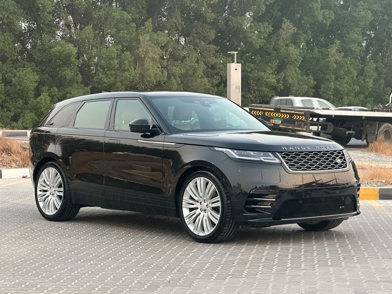2022 Land Rover Range Rover Velar R DYNAMIC HSE thumbnail 6