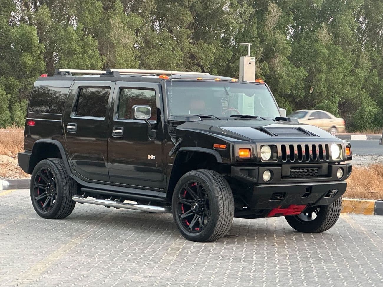 2005 Hummer H2 STANDARD thumbnail 3