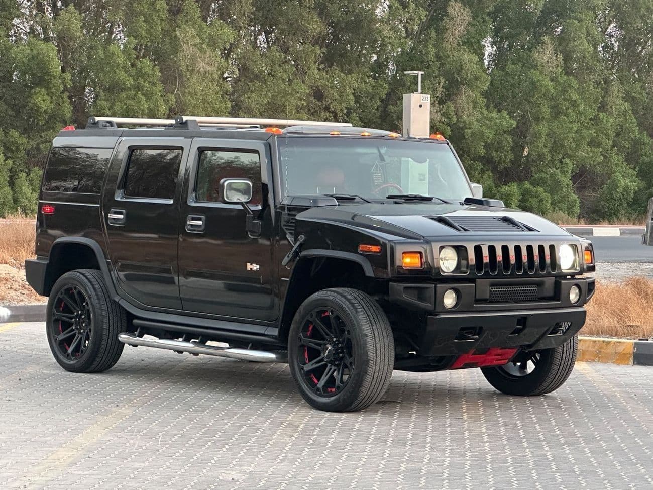 2005 Hummer H2 STANDARD thumbnail 2