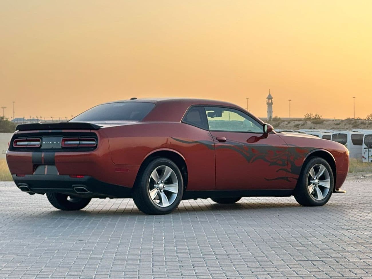 2020 Dodge Challenger SXT thumbnail 5