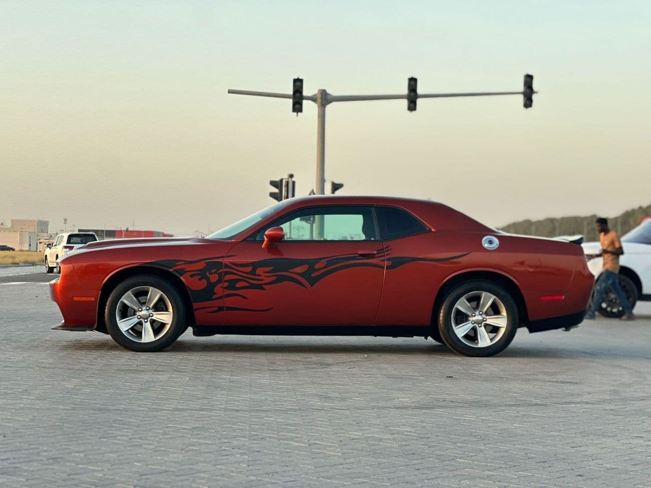 2020 Dodge Challenger SXT thumbnail 6