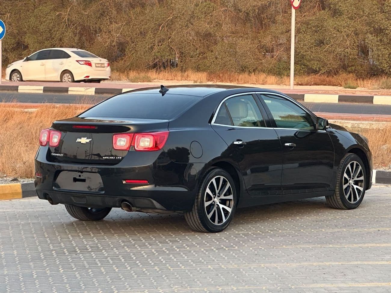 2016 Chevrolet Malibu LTZ thumbnail 7
