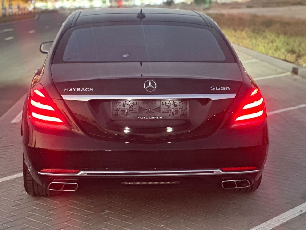 2018 Mercedes Maybach S650 Maybach thumbnail 8