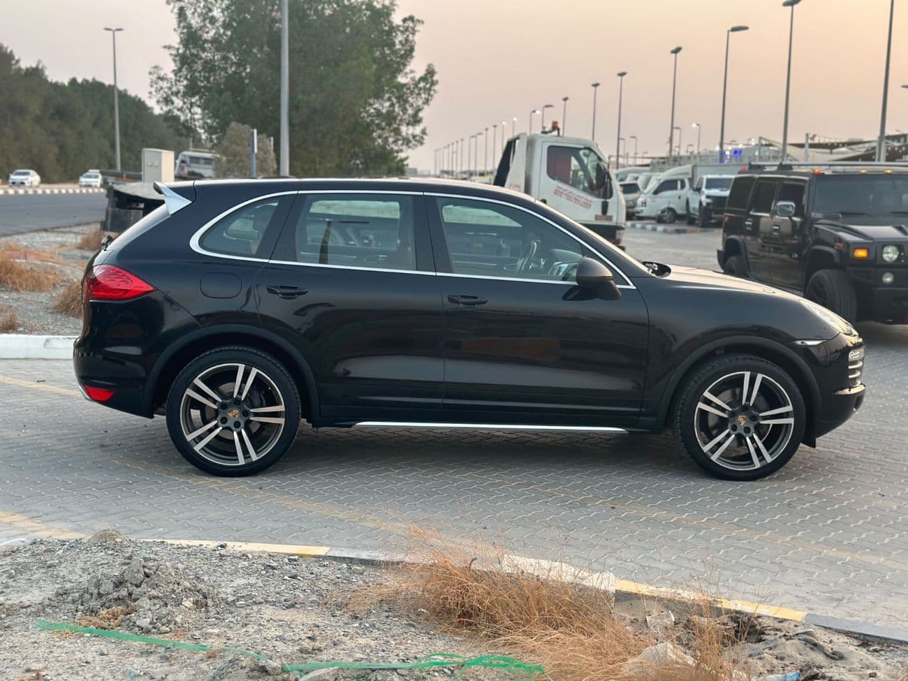 2014 Porsche Cayenne STANDARD thumbnail 6