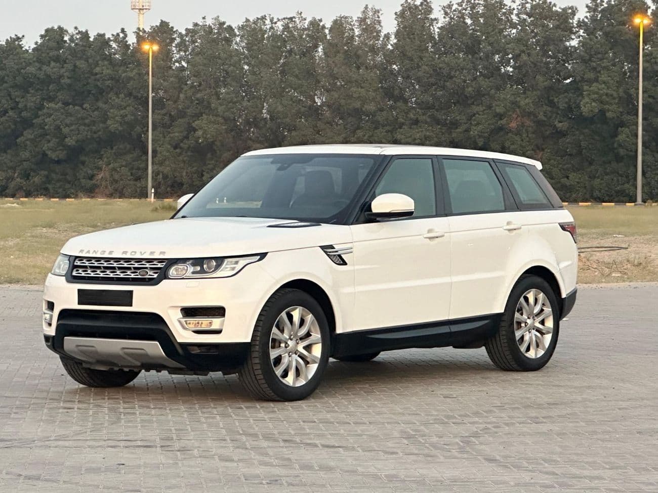 2015 Land Rover Range Rover Sport AUTOBIOGRAPHY DYNAMIC thumbnail 2
