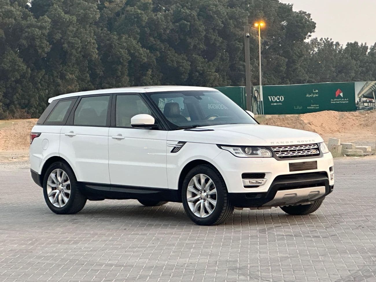 2015 Land Rover Range Rover Sport AUTOBIOGRAPHY DYNAMIC thumbnail 4