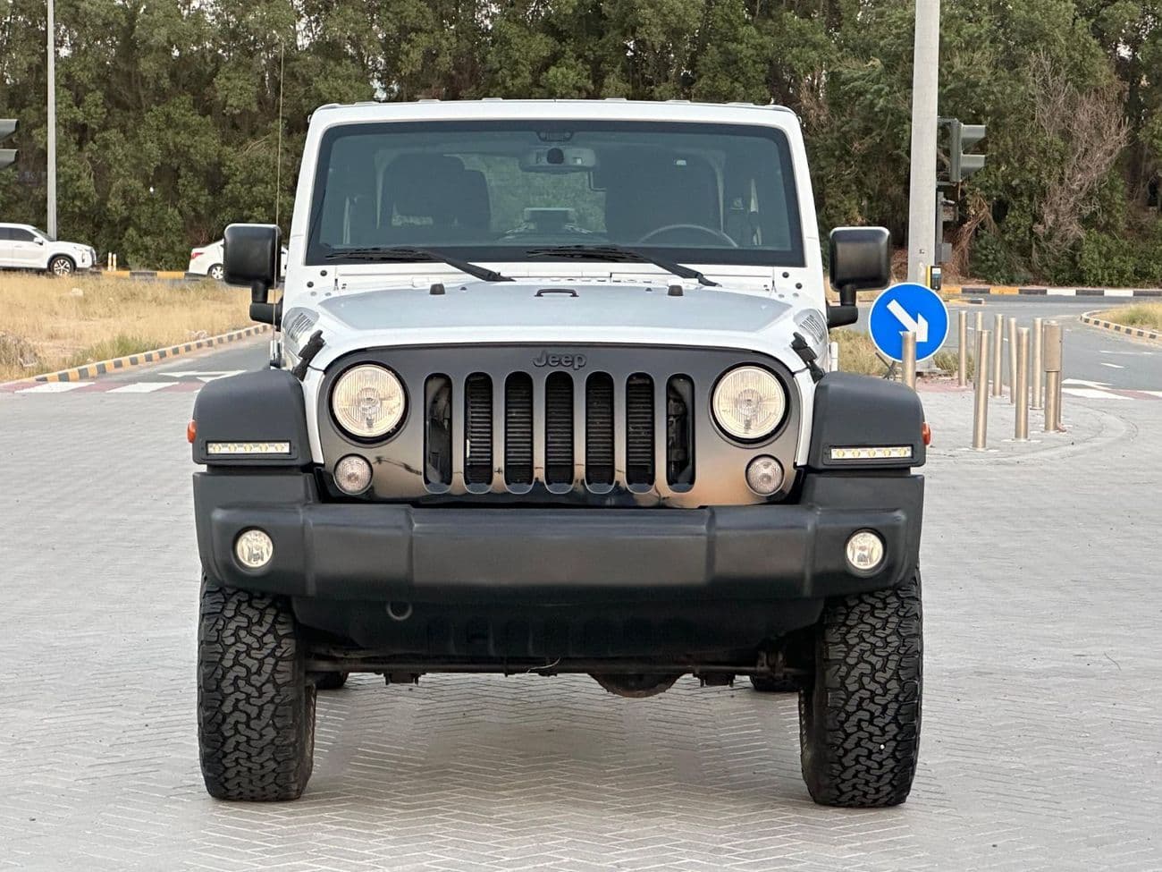 2017 Jeep Wrangler WILLYS WHEELER thumbnail 4