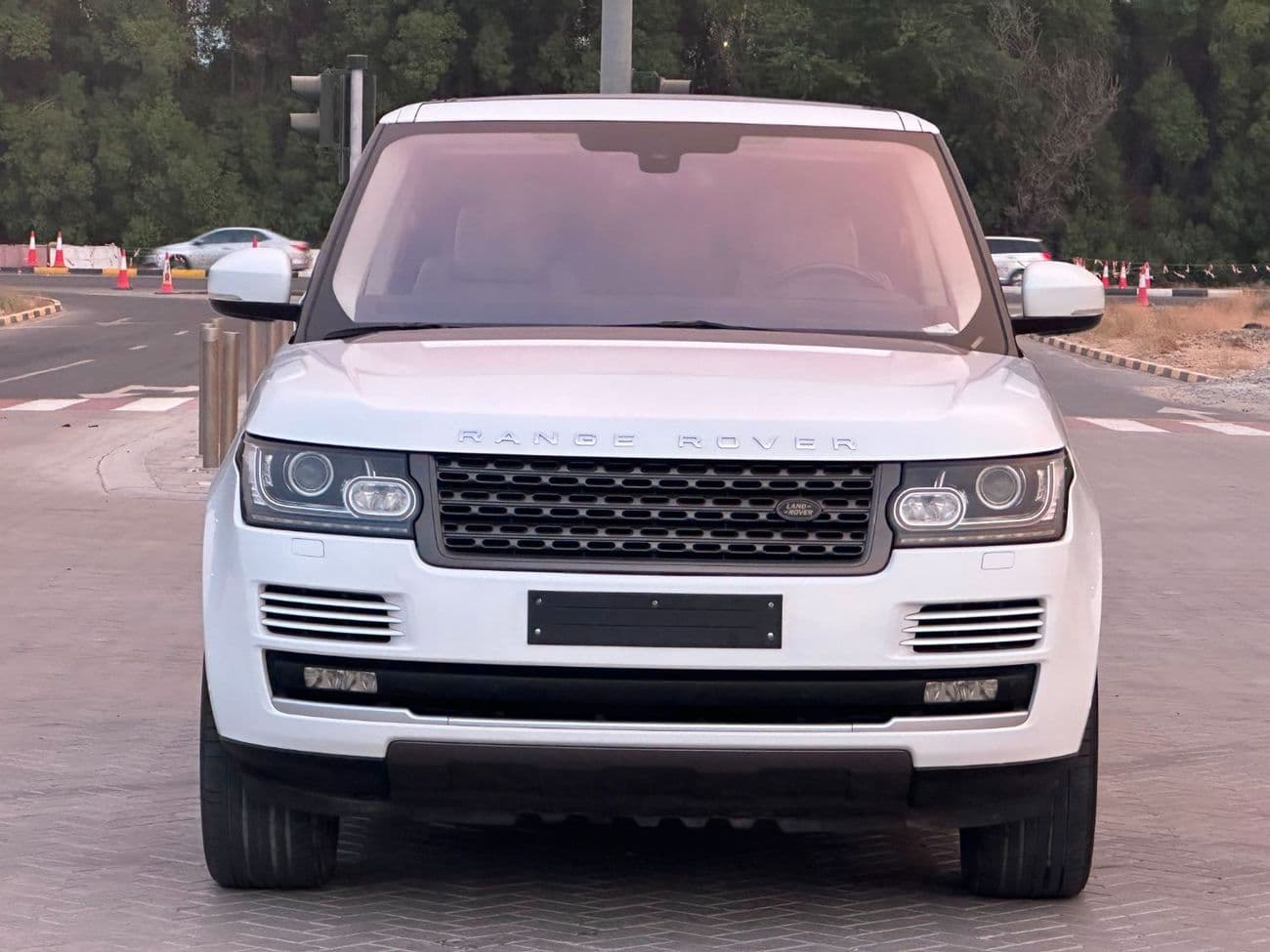 2015 Land Rover Range Rover VOGUE SE thumbnail 5