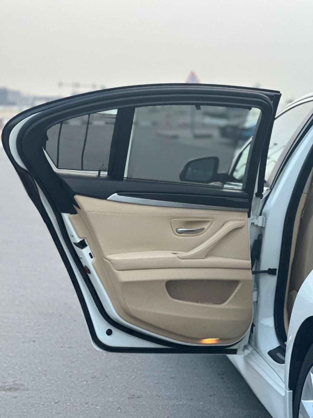 2014 BMW 520i EXCLUSIVE thumbnail 8