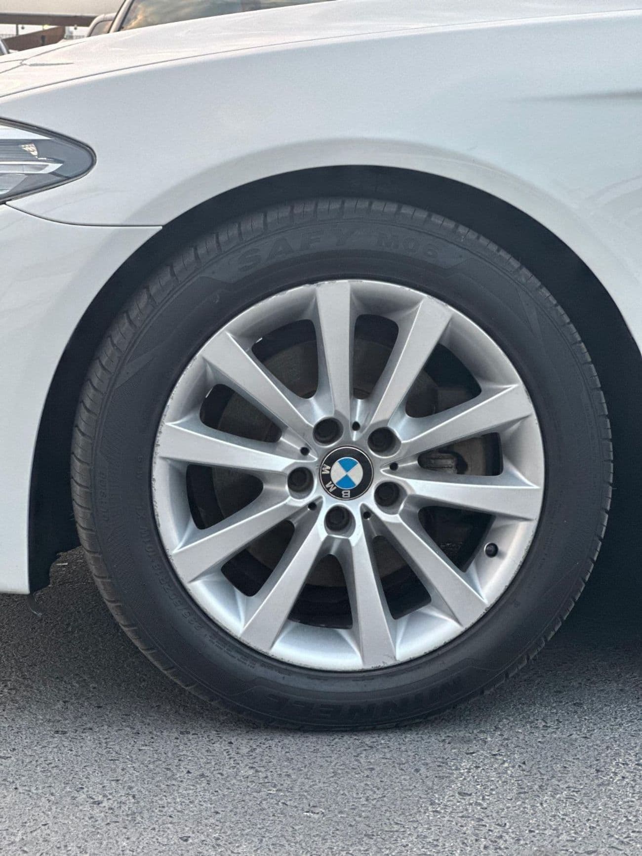 2014 BMW 520i EXCLUSIVE thumbnail 7