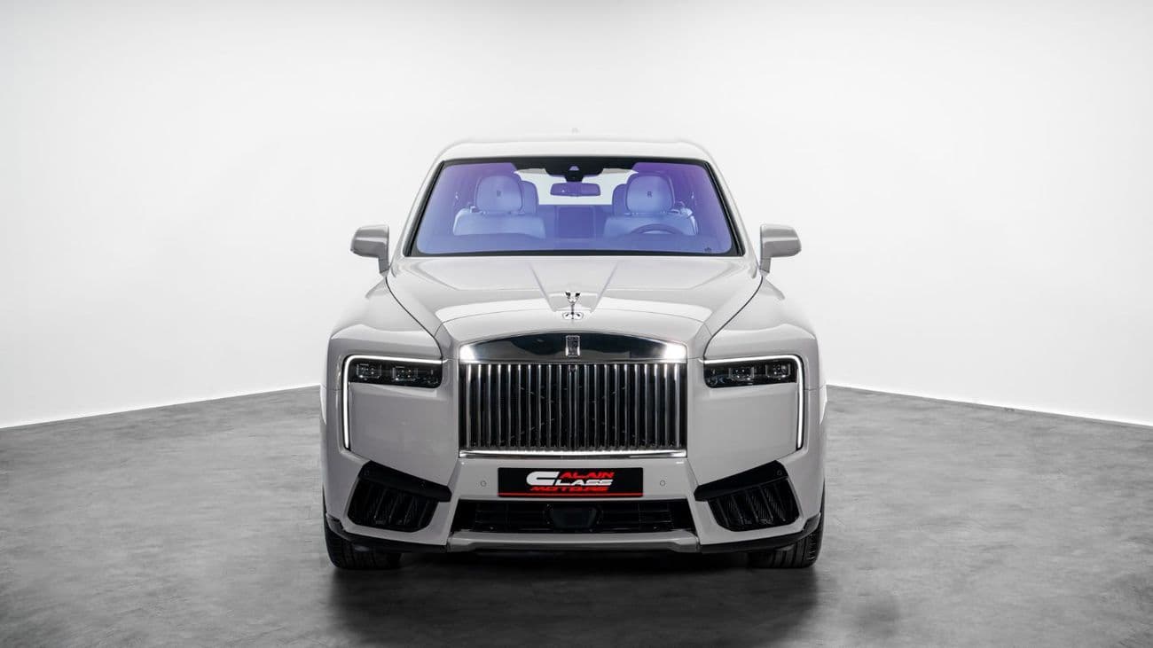 2027 Rolls Royce Cullinan Standard thumbnail 3
