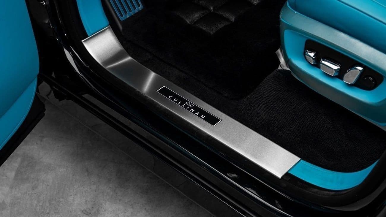 2026 Rolls Royce Cullinan BLACK BADGE thumbnail 7