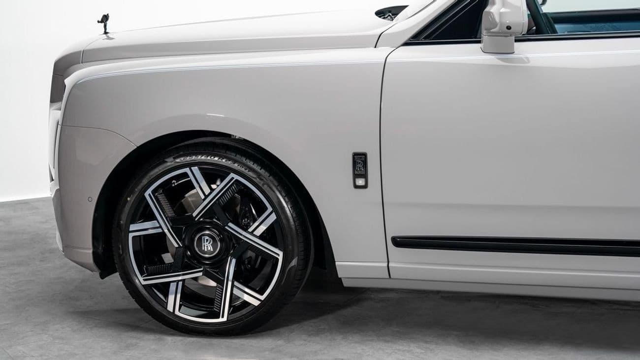 2026 Rolls Royce Cullinan BLACK BADGE thumbnail 4