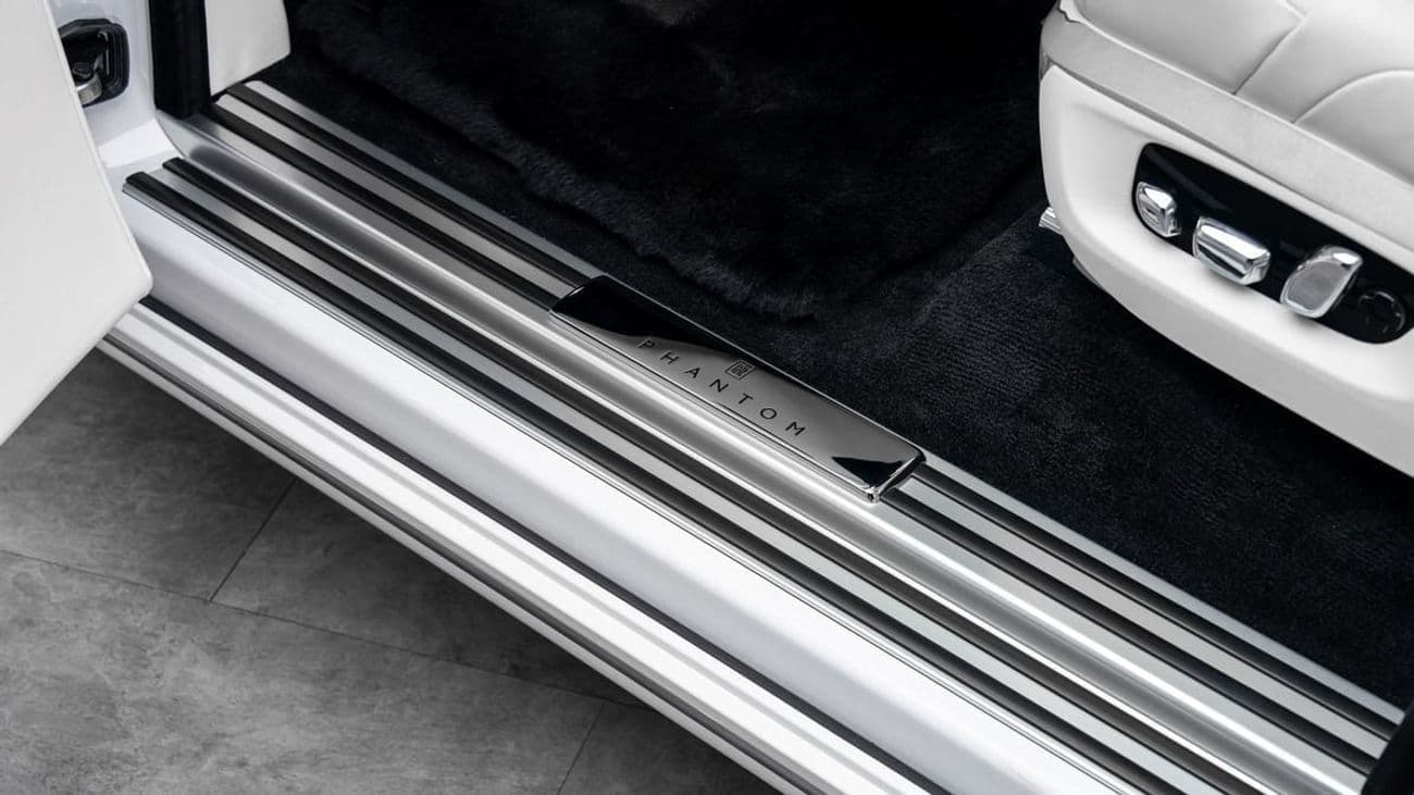 2026 Rolls Royce Phantom EWB thumbnail 7