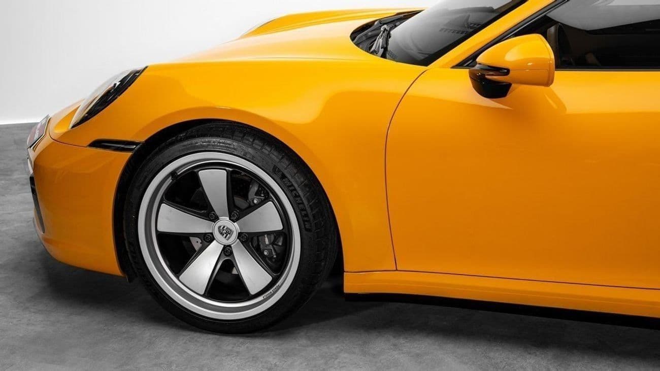 2024 Porsche 911 CARRERA T thumbnail 4