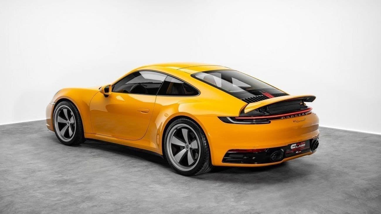 2024 Porsche 911 CARRERA T thumbnail 2